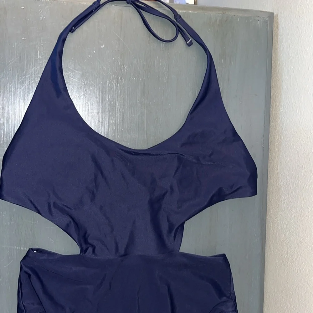 Aerie Swim One Piece Navy Blue Cutout Side Halter Top w Tie Back Closure L EUC - Picture 4 of 16